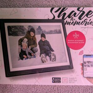 Aluratek 10.1 in. digital photo frame
